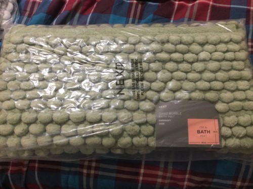 Bnwt next giant bubble - bnwt,